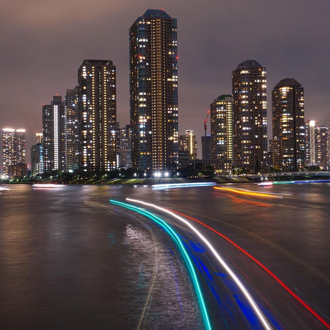 city lights tokyo